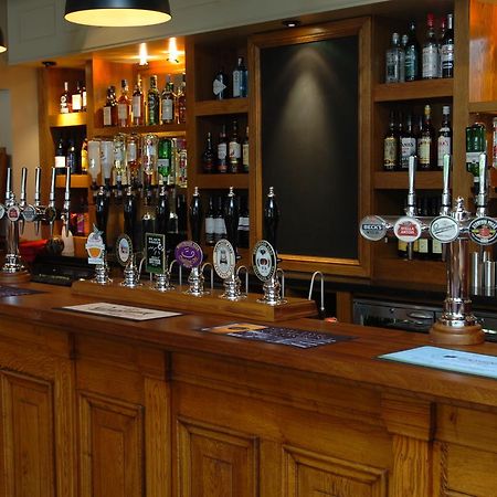 Отель The Bear'S Paw Warmingham Экстерьер фото The bar at the Old Mill